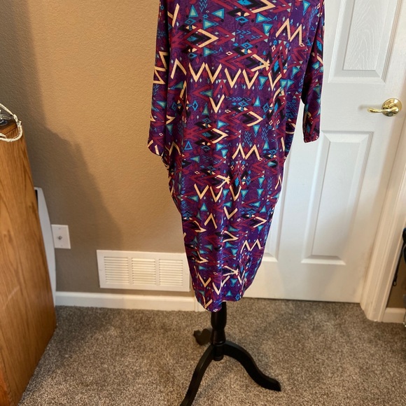 Top - Picture 3 of 4